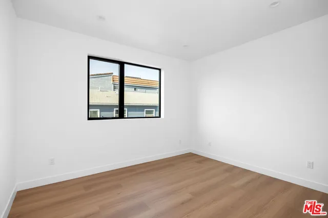 $9,995 | 1651 Selby Avenue, Los Angeles, CA 90024