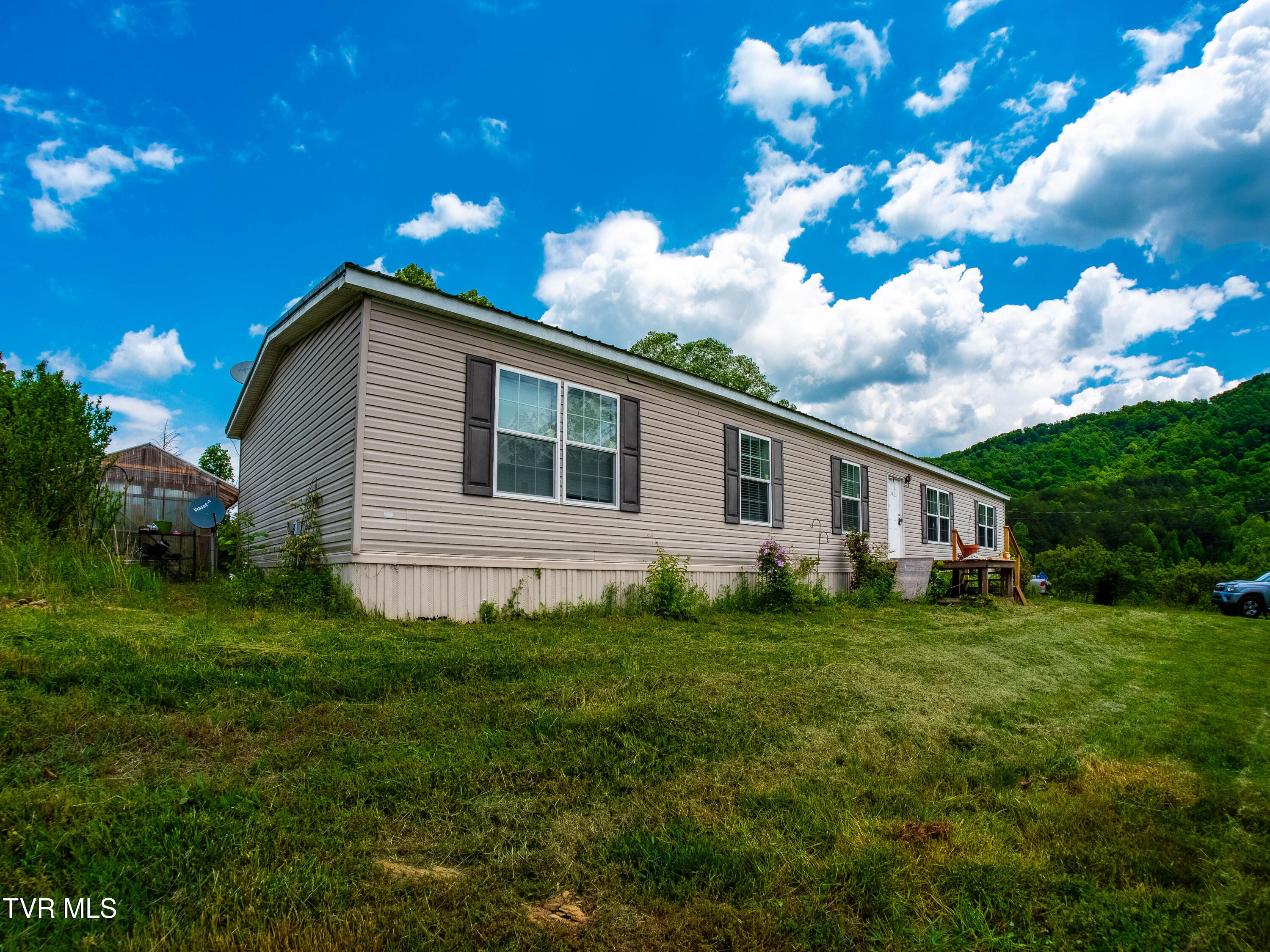 3710 Goshen Valley Road Rogersville, TN 37857 - Photo 31 of 31 P1322861-HDR