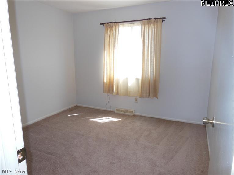 6472 State Road, Unit J5 Parma, OH 44134 - Photo 9 of 11 Gallery Image 9