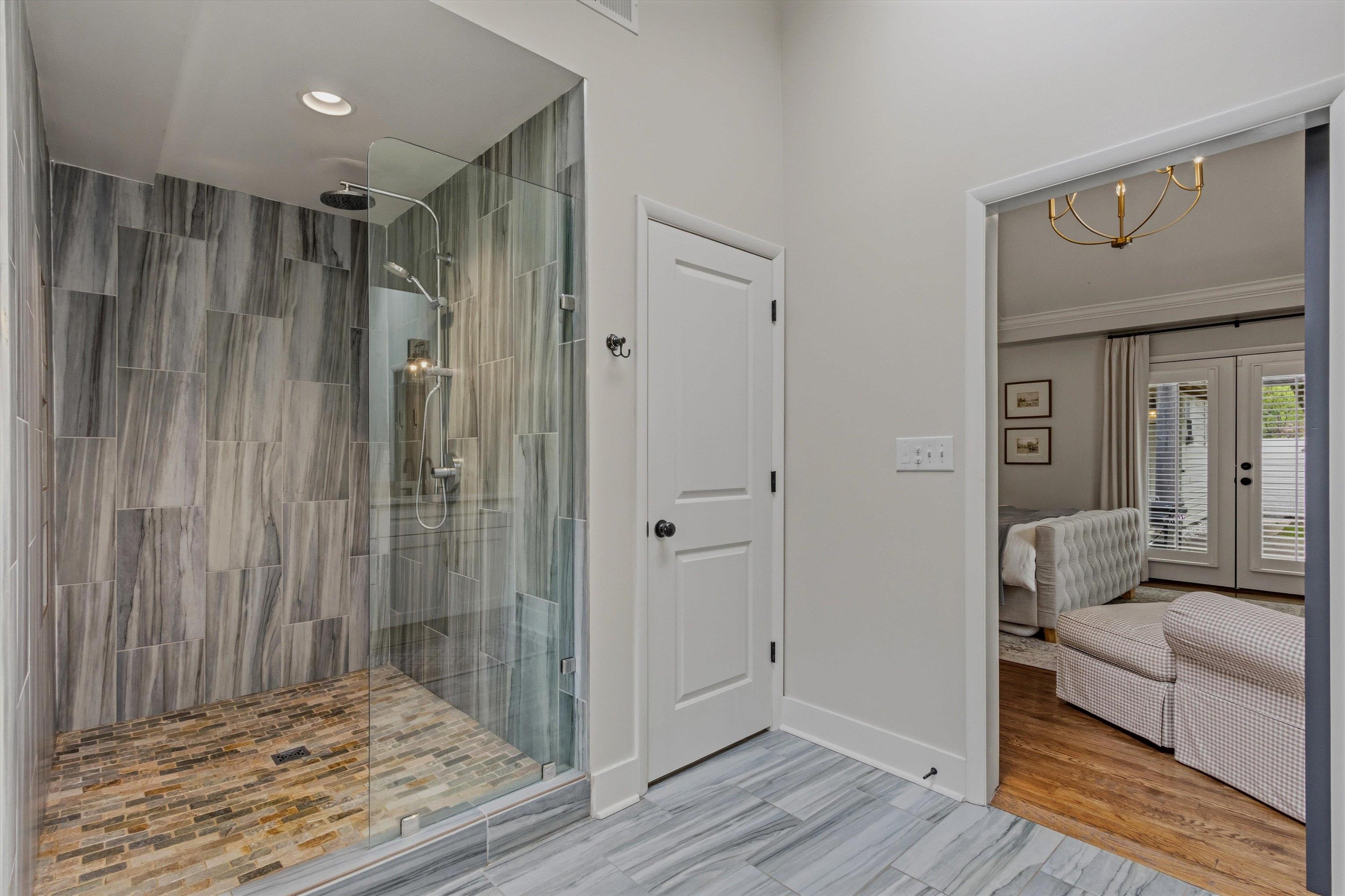 4678 Chickasaw Road Memphis, TN 38117 - Photo 17 of 39