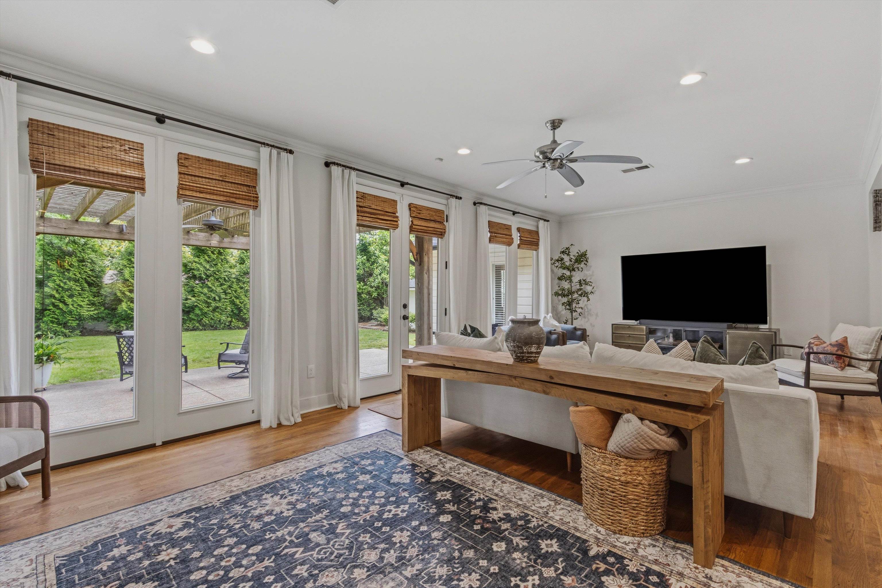4678 Chickasaw Road Memphis, TN 38117 - Photo 5 of 39