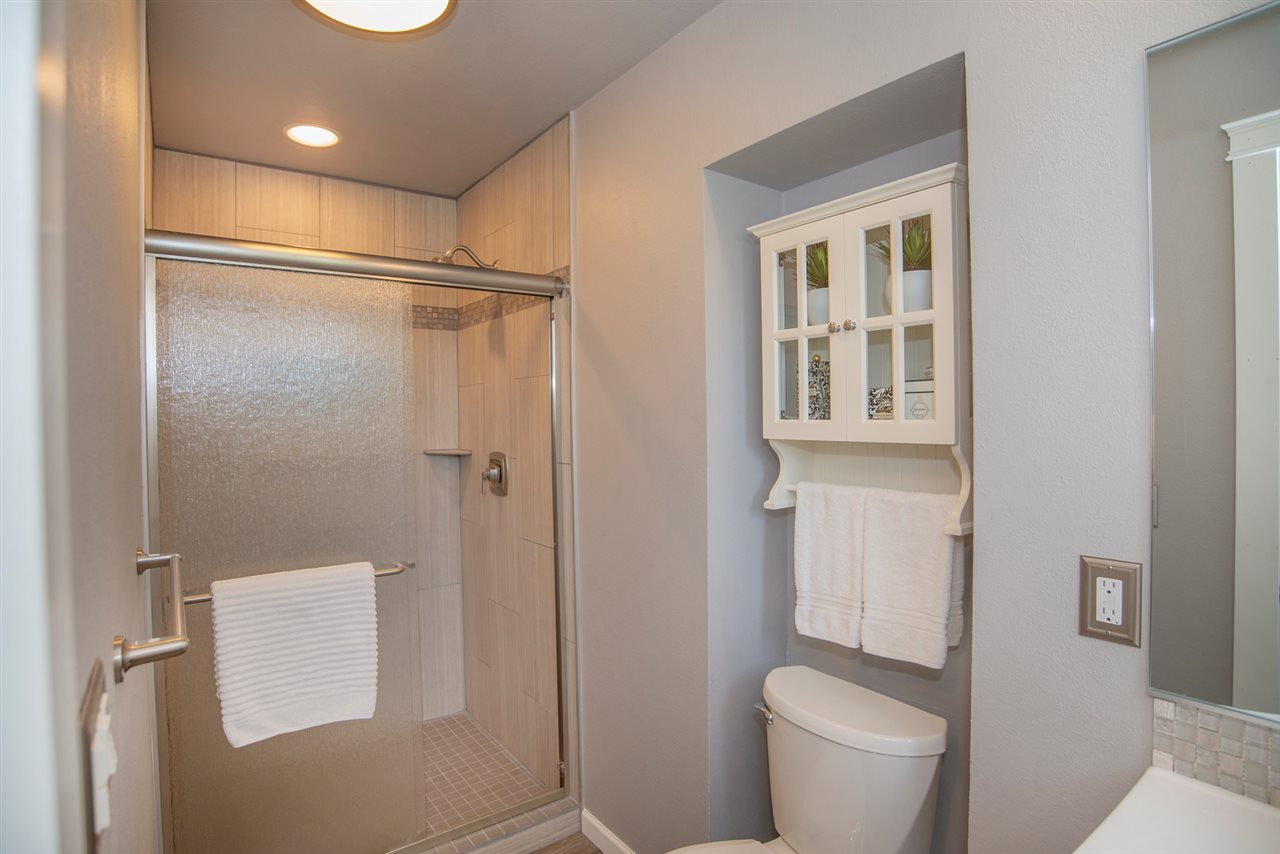 1426 North Bowdish Road Spokane Valley, WA 99206 - Photo 13 of 20 Gallery Image 13