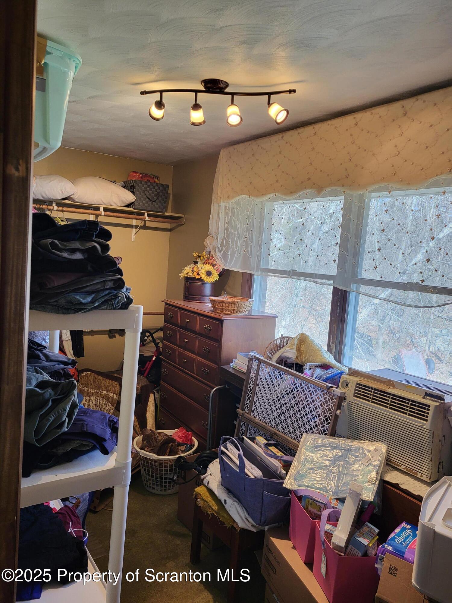 31 Ridge Street Forest City, PA 18421 - Photo 21 of 46 20250325_162102