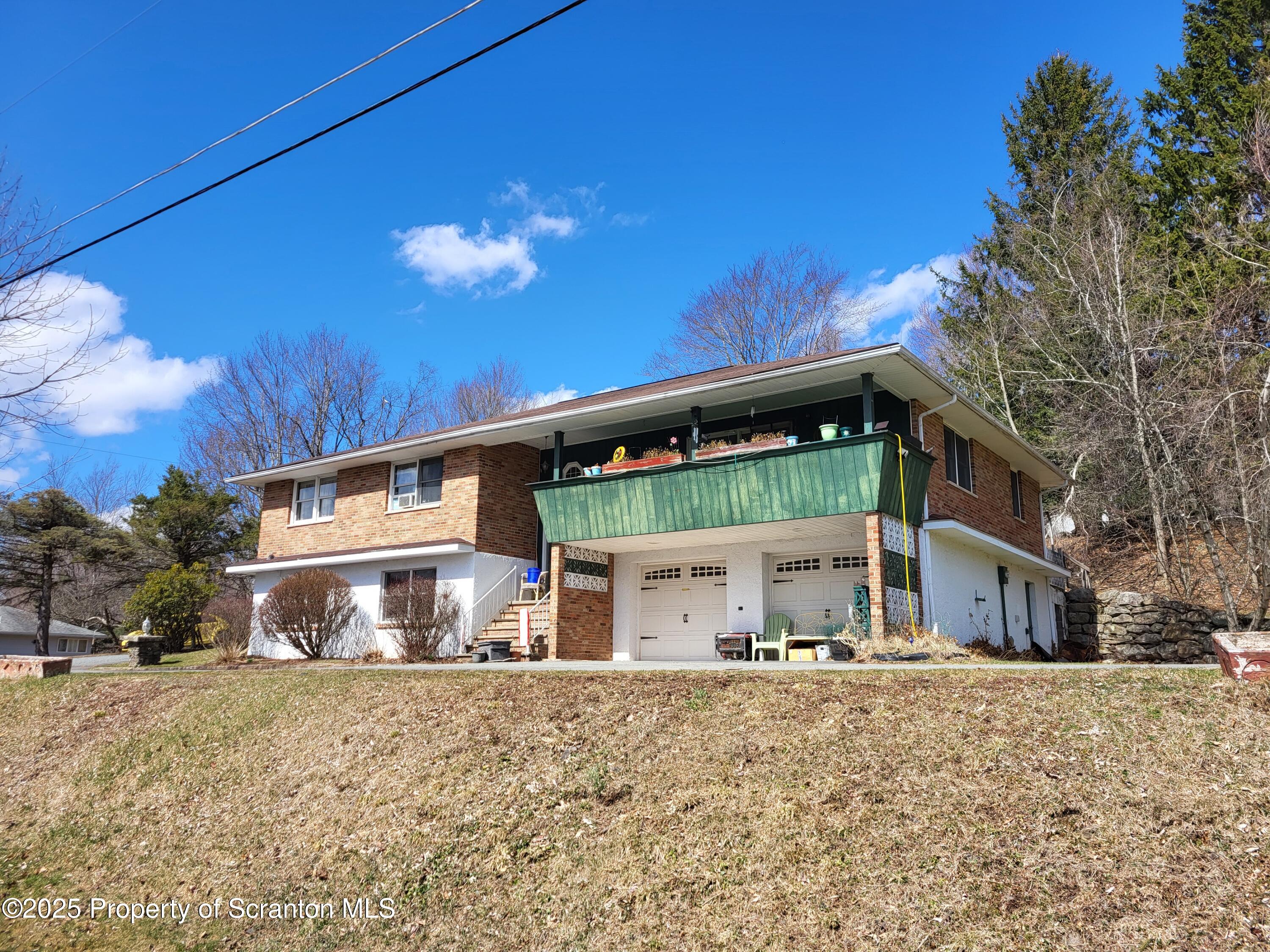 31 Ridge Street Forest City, PA 18421 - Photo 5 of 46 20250325_142037