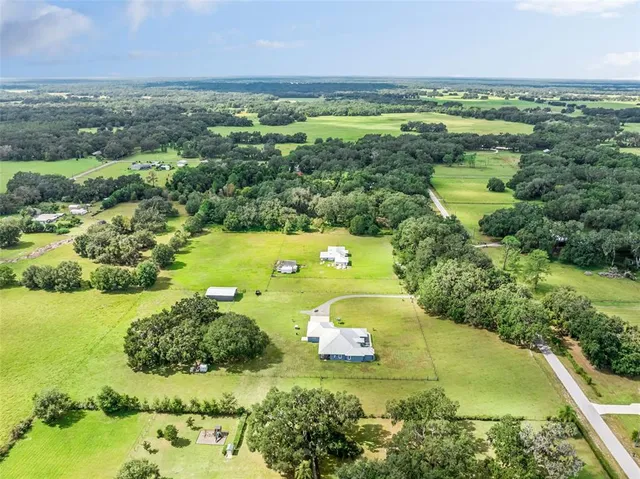 a view of a bathroom