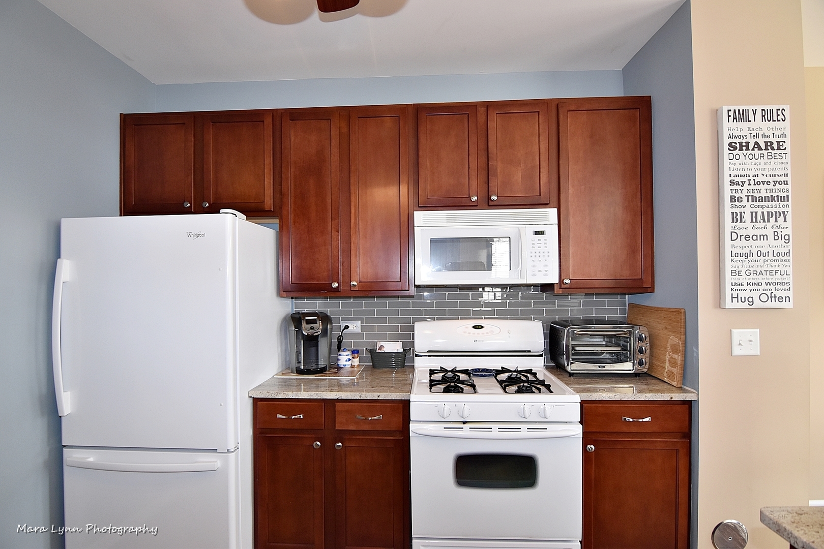 1951 Crestview Circle Romeoville, IL 60446 - Photo 11 of 34