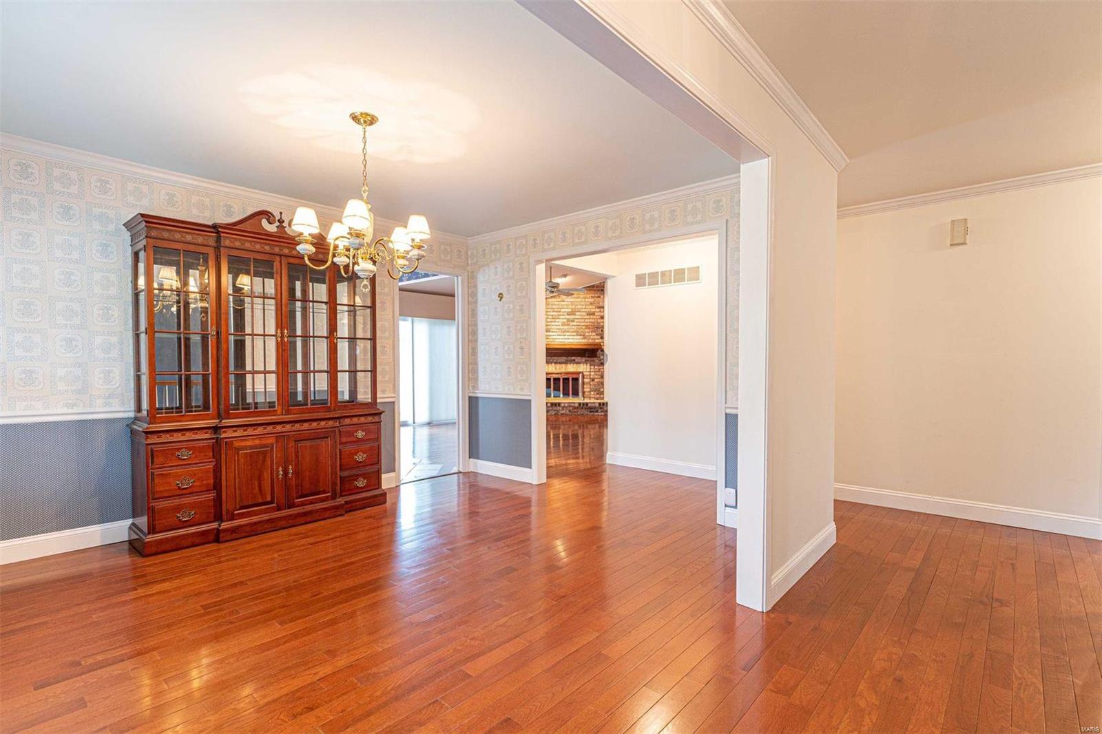 1822 Baxter Ridge Drive, Unit 5 Chesterfield, MO 63017 - Photo 6 of 25 Gallery Image 6