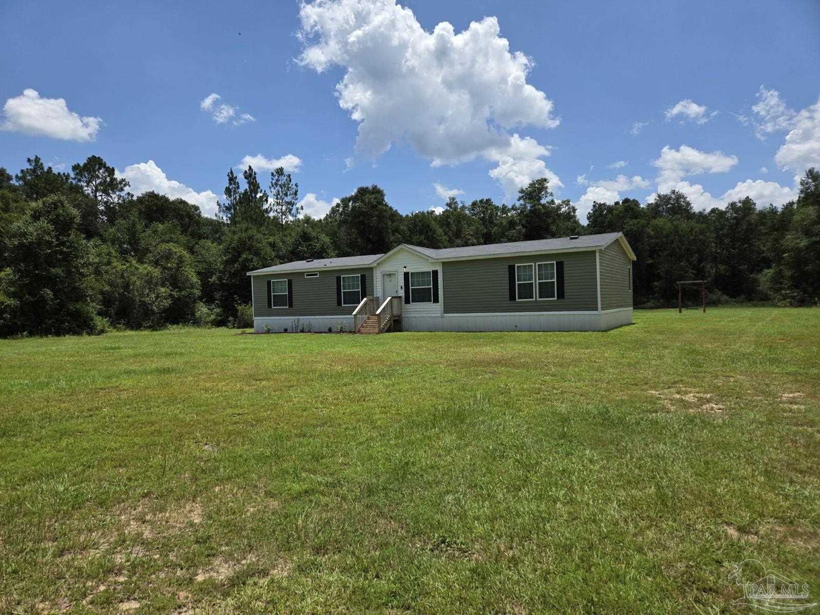 548 Pecan Lane Holt, FL 32564 - Photo 2 of 30