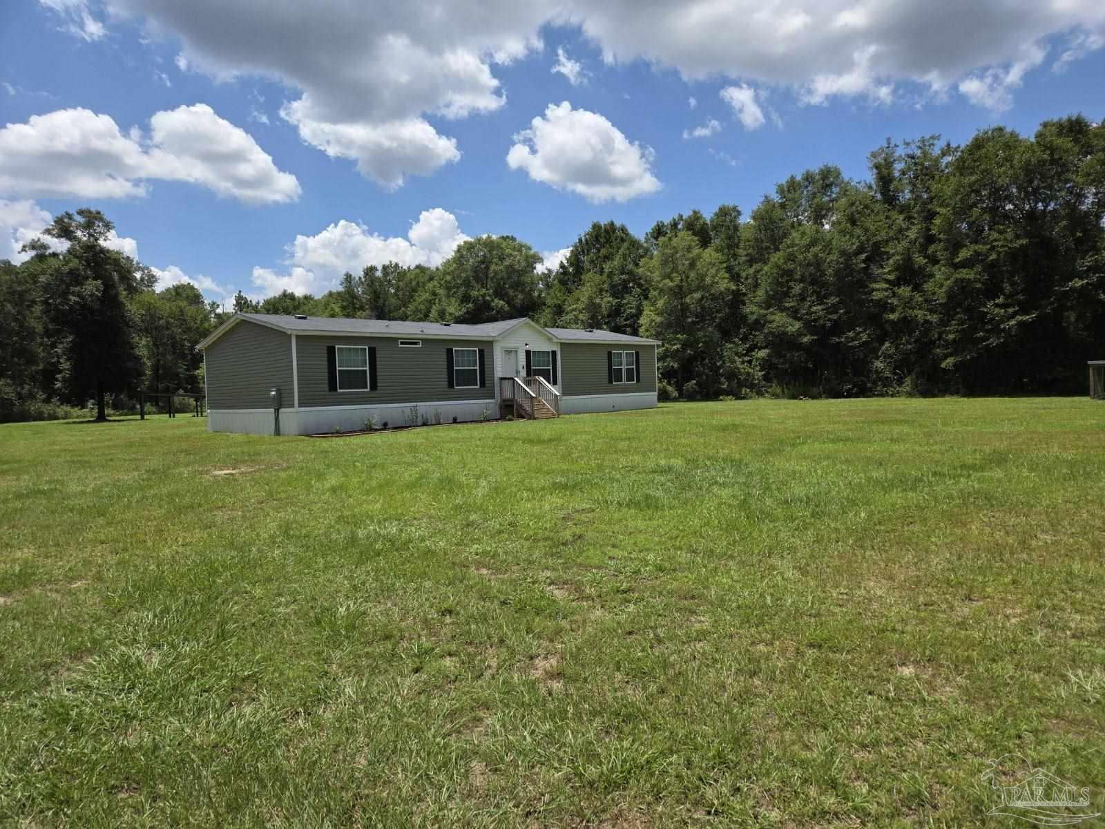 548 Pecan Lane Holt, FL 32564 - Photo 3 of 30