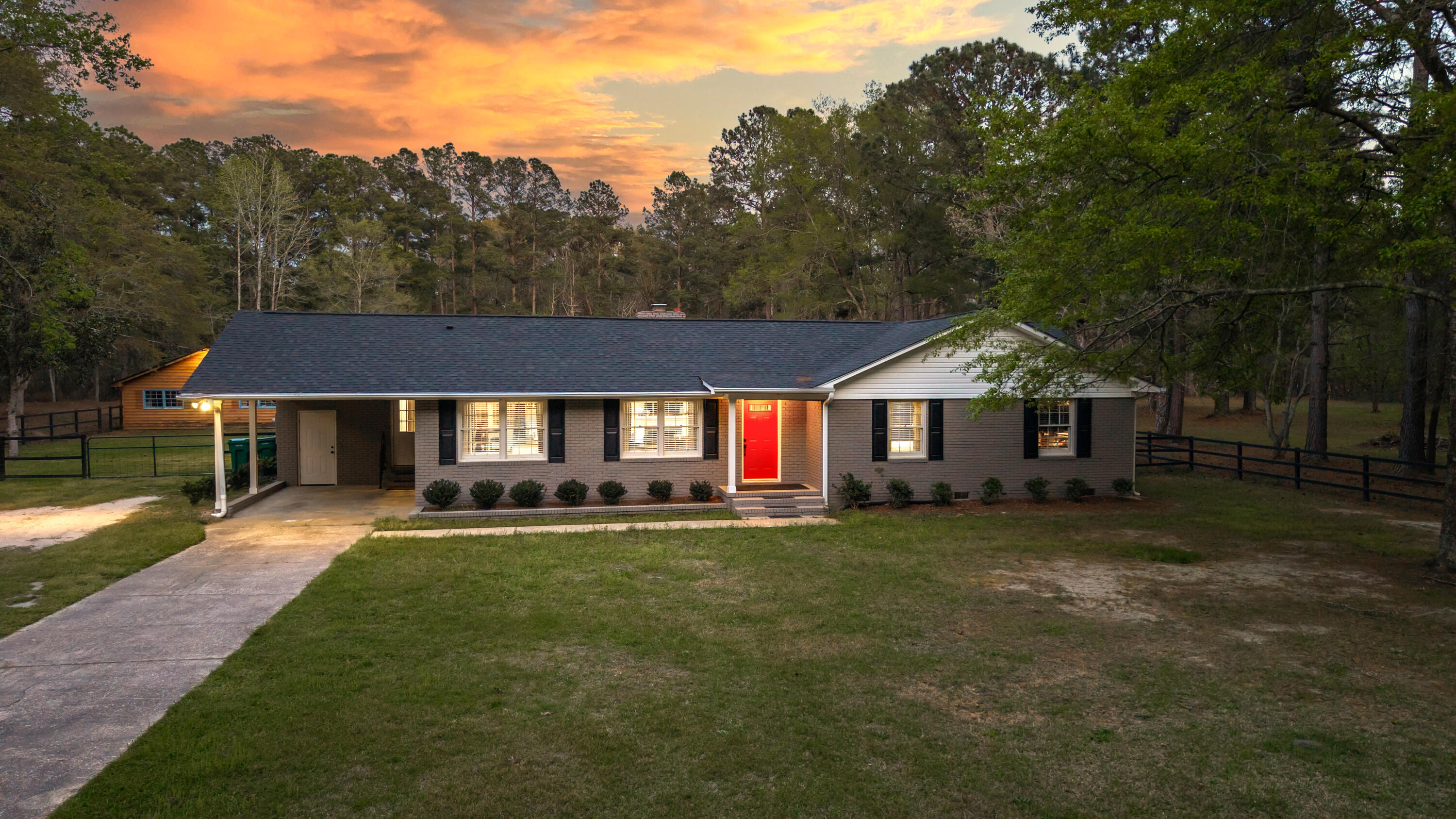 2341 Old Whites Mill Road Sumter, SC 29153 - Photo 3 of 81 43