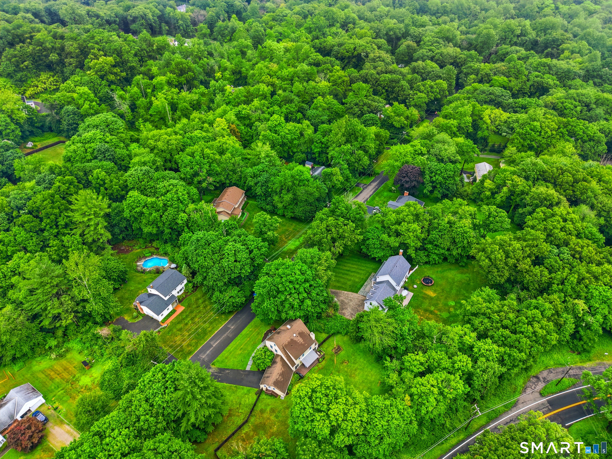 14 Woodchuck Lane Ridgefield, CT 06877 - Photo 38 of 39 Aerial View of the Neighborhood
