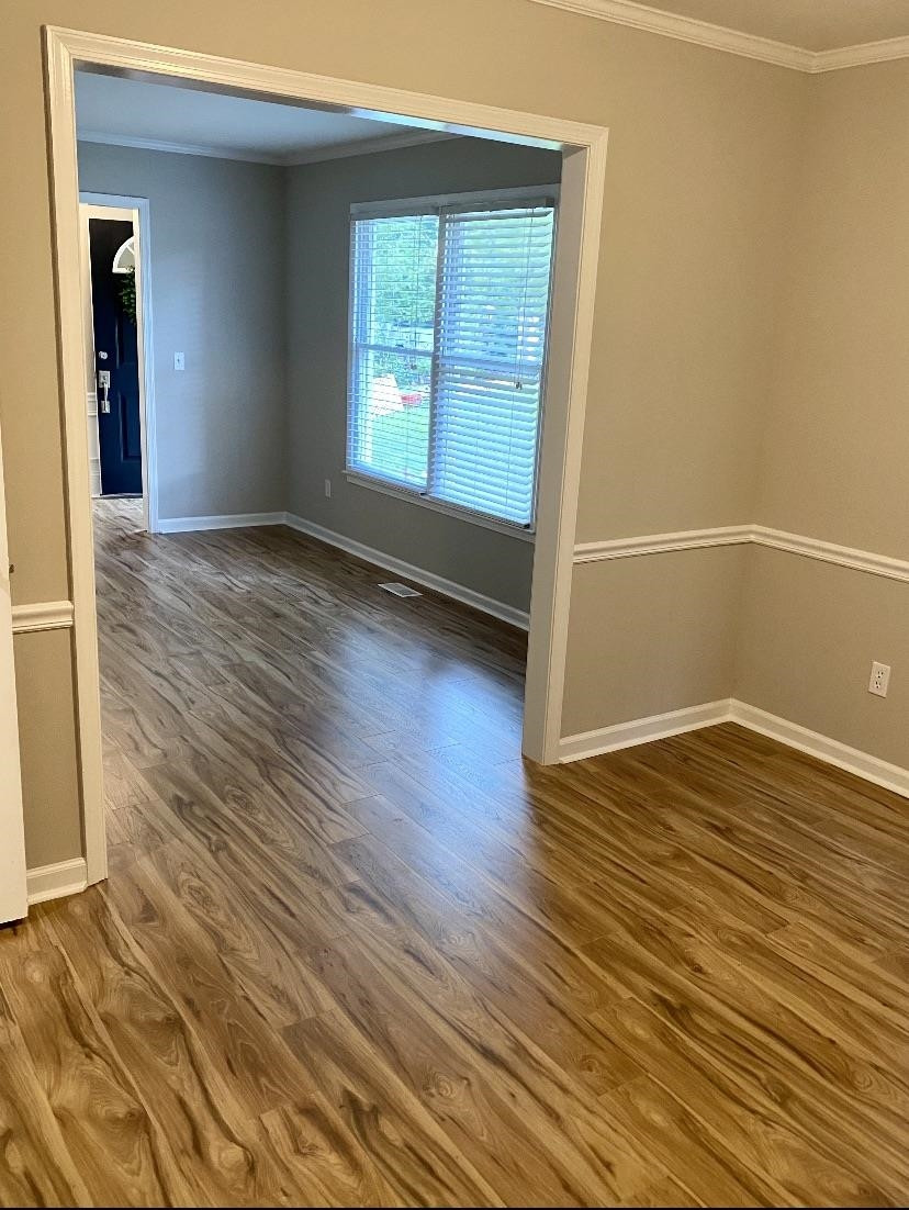 7908 Pleasant Ridge Road Raleigh, NC 27615 - Photo 15 of 31 Living Room Entrance