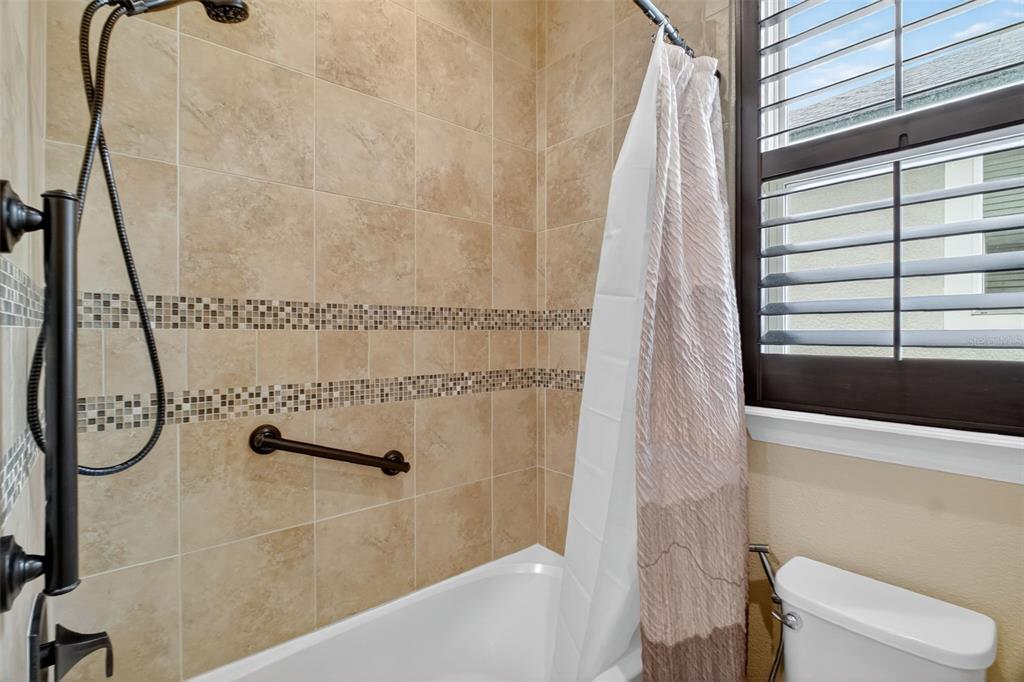 1105 Eagle Run Way Ocoee, FL 34761 - Photo 31 of 40