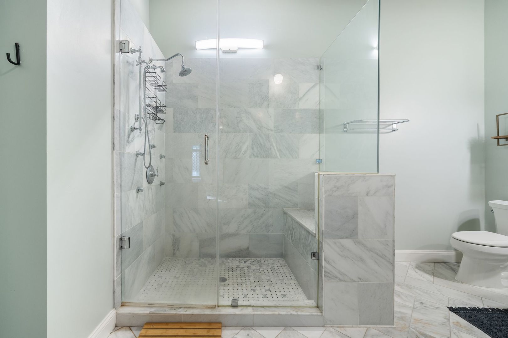2222 North Racine Avenue, Unit 12 Chicago, IL 60614 - Photo 24 of 37 a bathroom with a shower