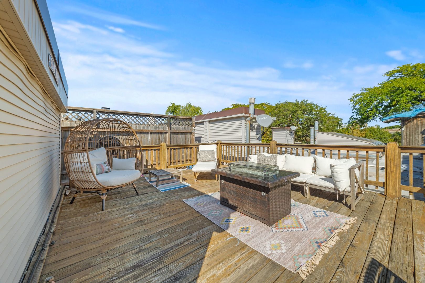 2222 North Racine Avenue, Unit 12 Chicago, IL 60614 - Photo 33 of 37 a view of a balcony with chairs and wooden floor