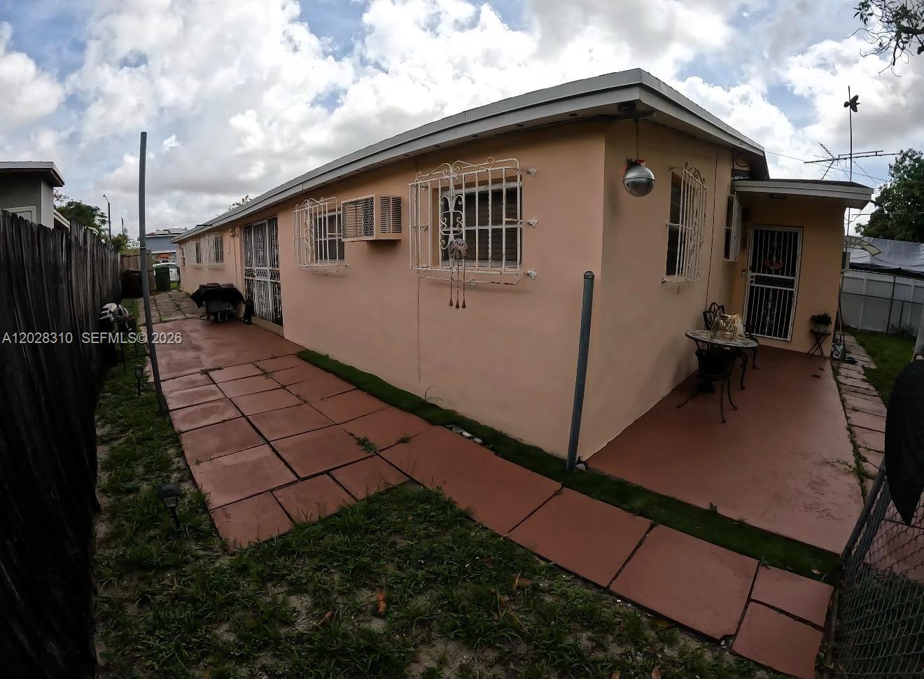 252 East 37th Street Hialeah, FL 33013 - Photo 42 of 51