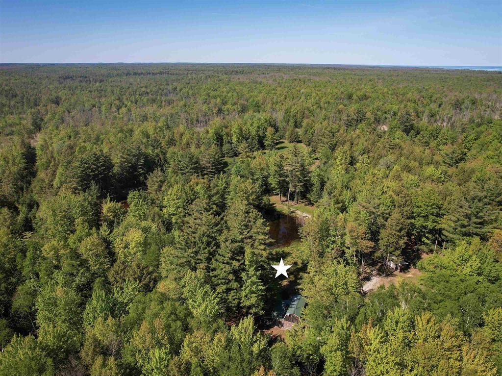 W3536 Million Dollar Road Menominee, MI 49858 - Photo 4 of 25