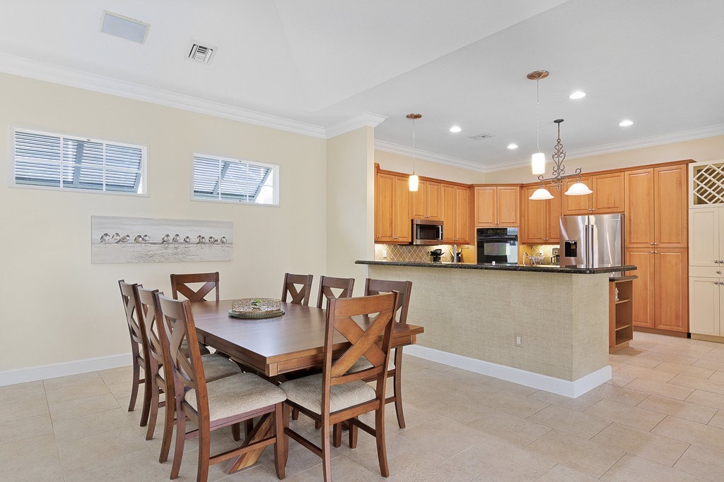 9190 Spring Time Drive Vero Beach, FL 32963 - Photo 8 of 36