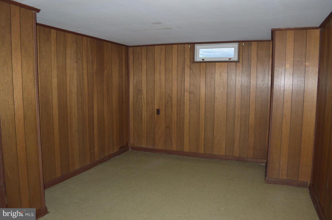 2137 Coventry Road Lancaster, PA 17601 - Photo 14 of 19 Gallery Image 14