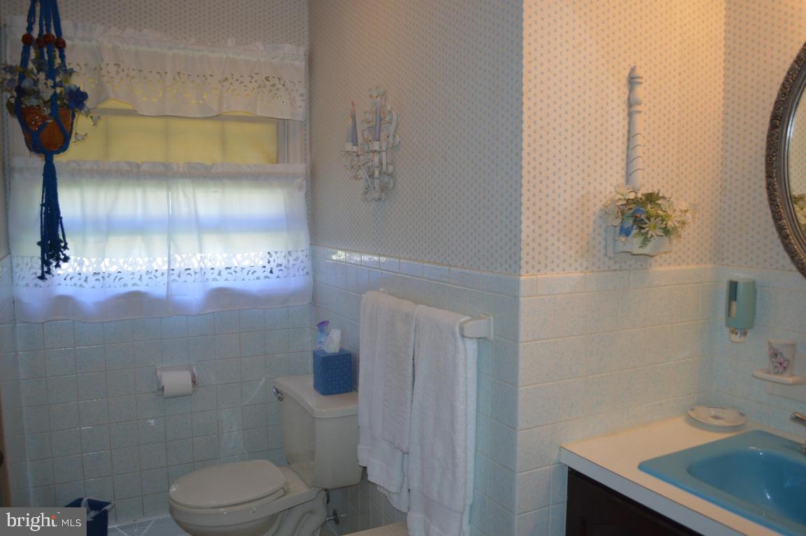 2137 Coventry Road Lancaster, PA 17601 - Photo 18 of 19 Gallery Image 18