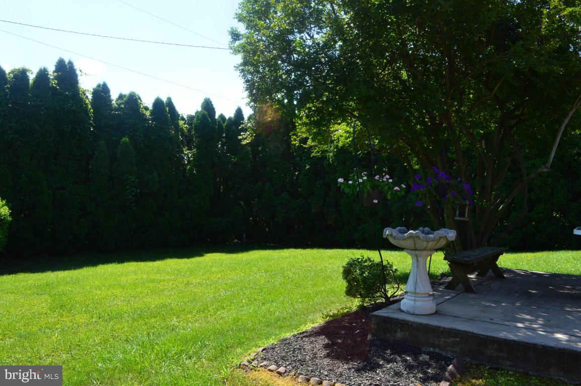 2137 Coventry Road Lancaster, PA 17601 - Photo 10 of 19 Gallery Image 10