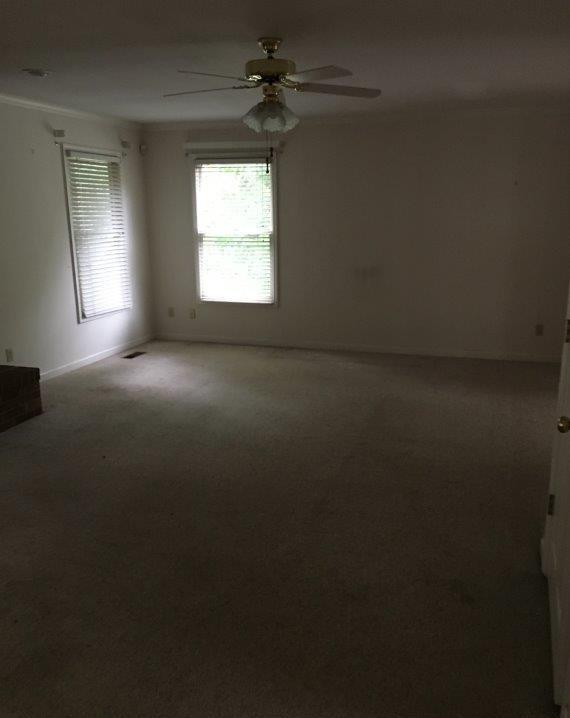 665 Tree Ridge Road Knoxville, TN 37922 - Photo 3 of 14 Living Room