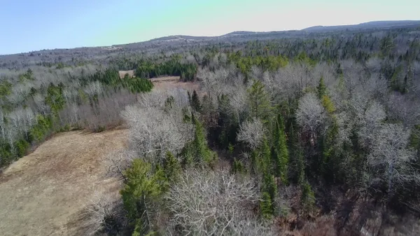 $529,000 | 442 West Broadway, Lincoln, ME 04457
