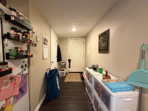 $529,000 | 442 West Broadway, Lincoln, ME 04457