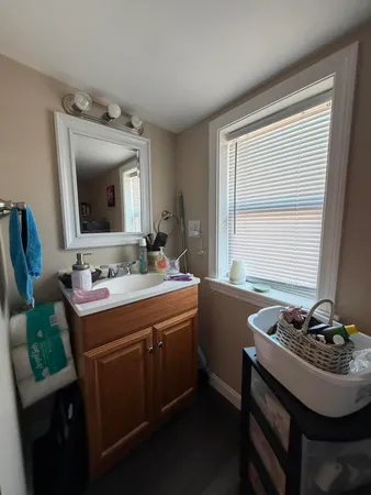 $529,000 | 442 West Broadway, Lincoln, ME 04457