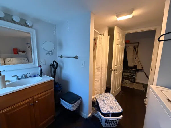 $529,000 | 442 West Broadway, Lincoln, ME 04457