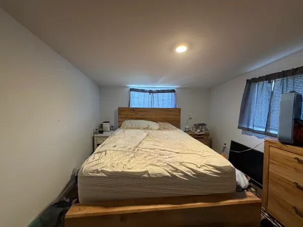 $529,000 | 442 West Broadway, Lincoln, ME 04457