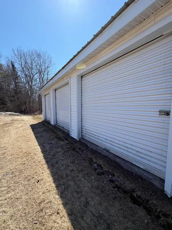 $529,000 | 442 West Broadway, Lincoln, ME 04457