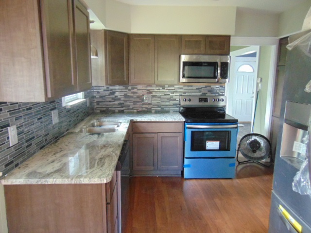 22151 15 Mile Road Clinton Township, MI 48035 - Photo 12 of 37