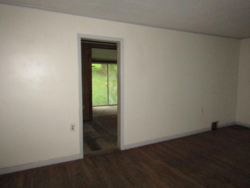 241 Weber Road Sewickley, PA 15143 - Photo 3 of 28