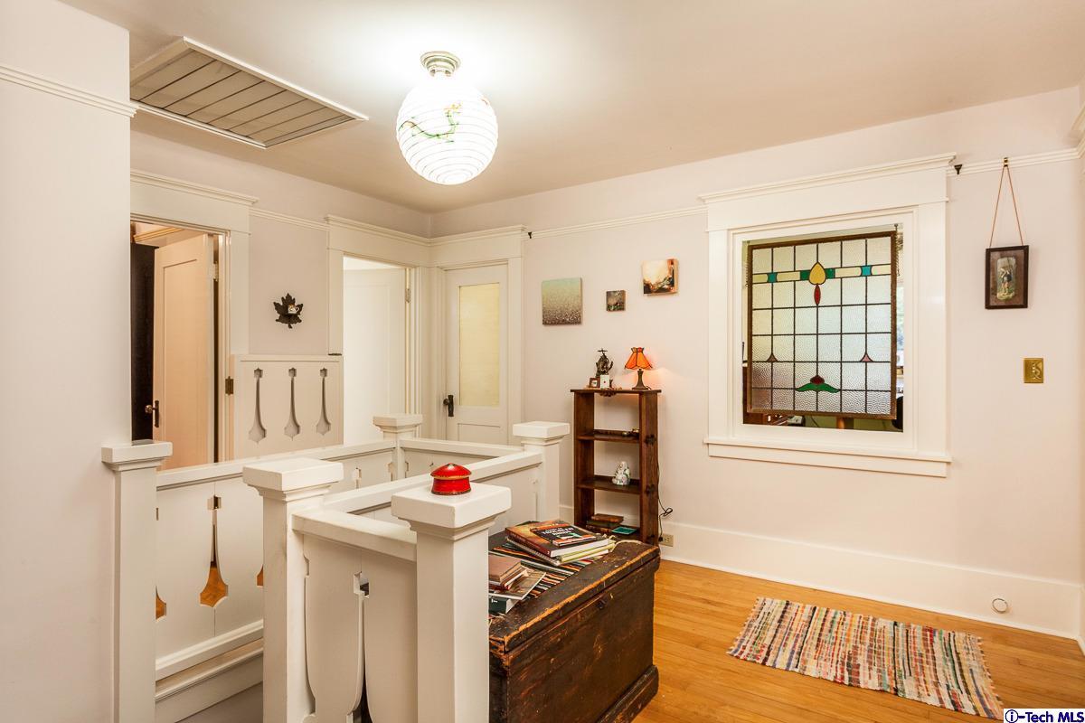 1255 Morada Place Altadena, CA 91001 - Photo 19 of 37 a kitchen that has a stove and a window
