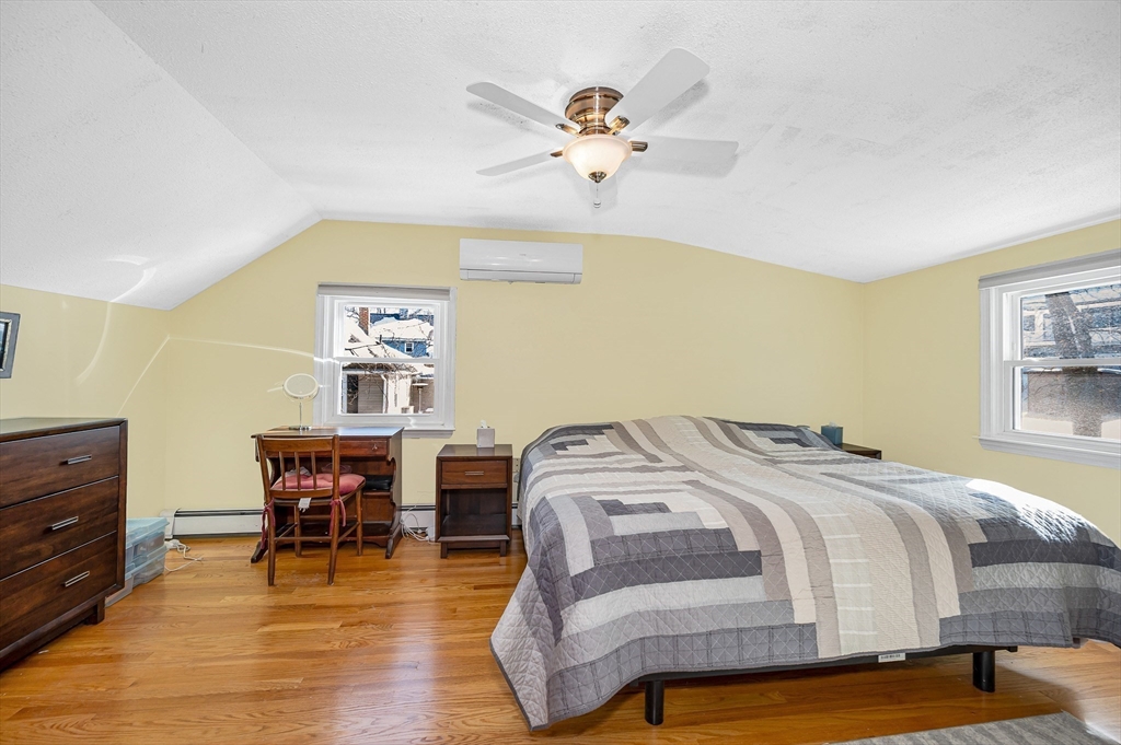 34 Stark Avenue Wakefield, MA 01880 - Photo 14 of 33