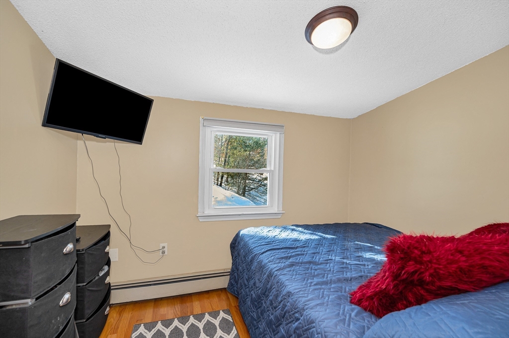 34 Stark Avenue Wakefield, MA 01880 - Photo 19 of 33