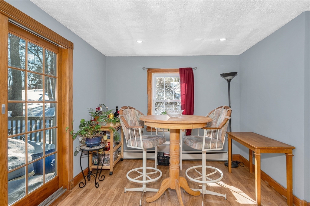 34 Stark Avenue Wakefield, MA 01880 - Photo 9 of 33