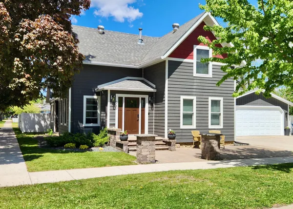 $429,000 | 620 West Dwelle Street, Lake City, MN 55041