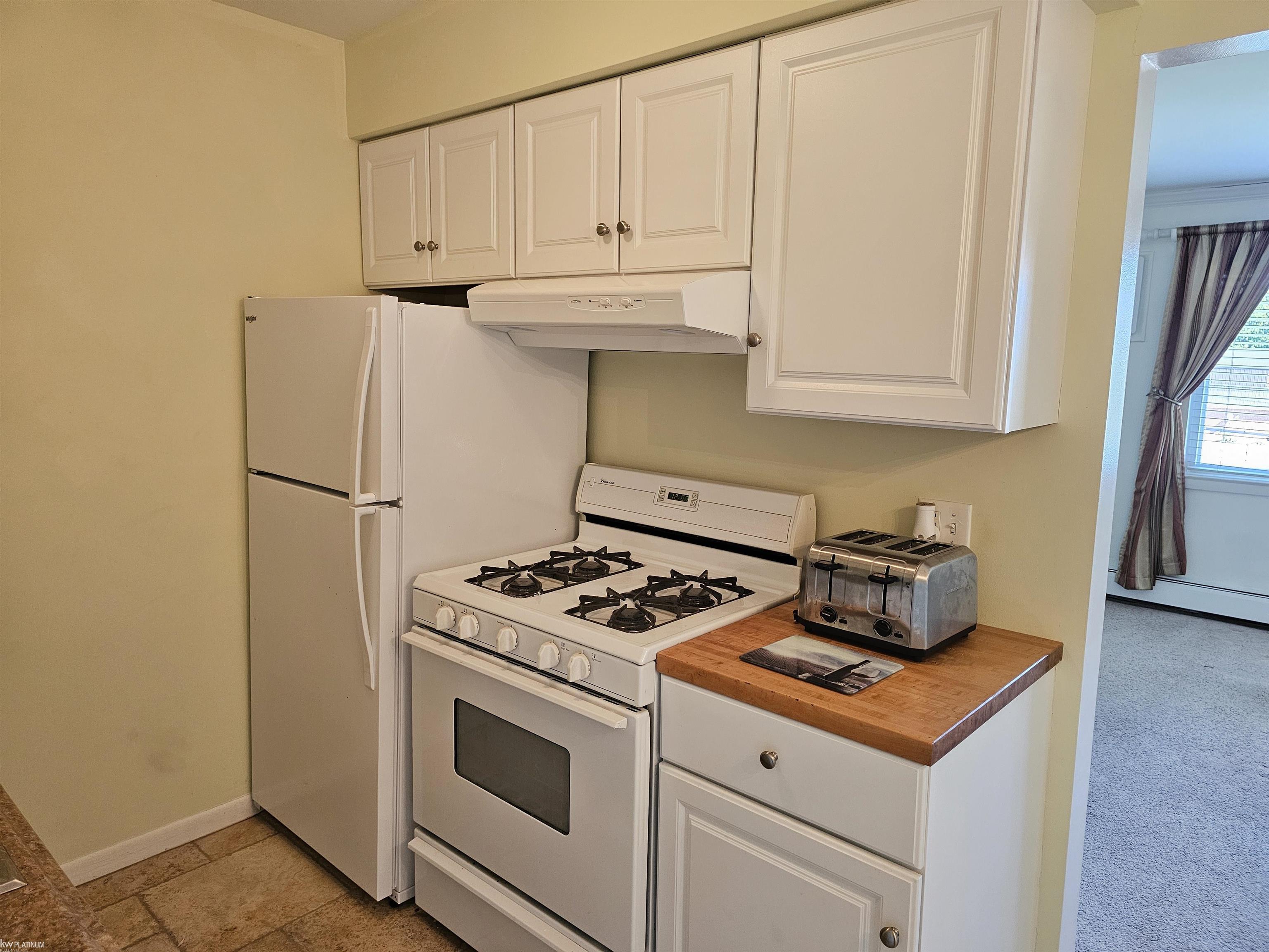 1617 South Riverside Avenue St. Clair, MI 48079 - Photo 7 of 15 Updated Kitchen