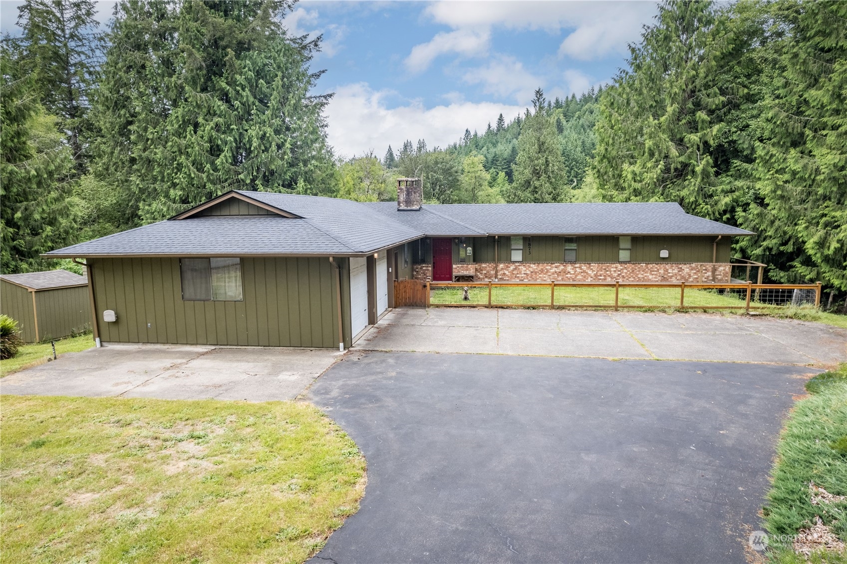 1873 Coal Creek Road Longview, WA 98632 - Photo 1 of 36 Gallery Image 1