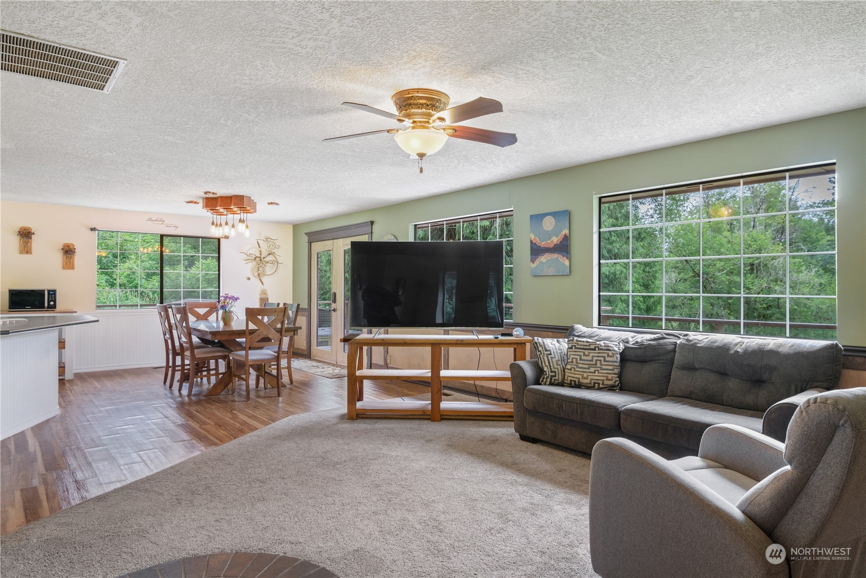 1873 Coal Creek Road Longview, WA 98632 - Photo 2 of 36 Gallery Image 2