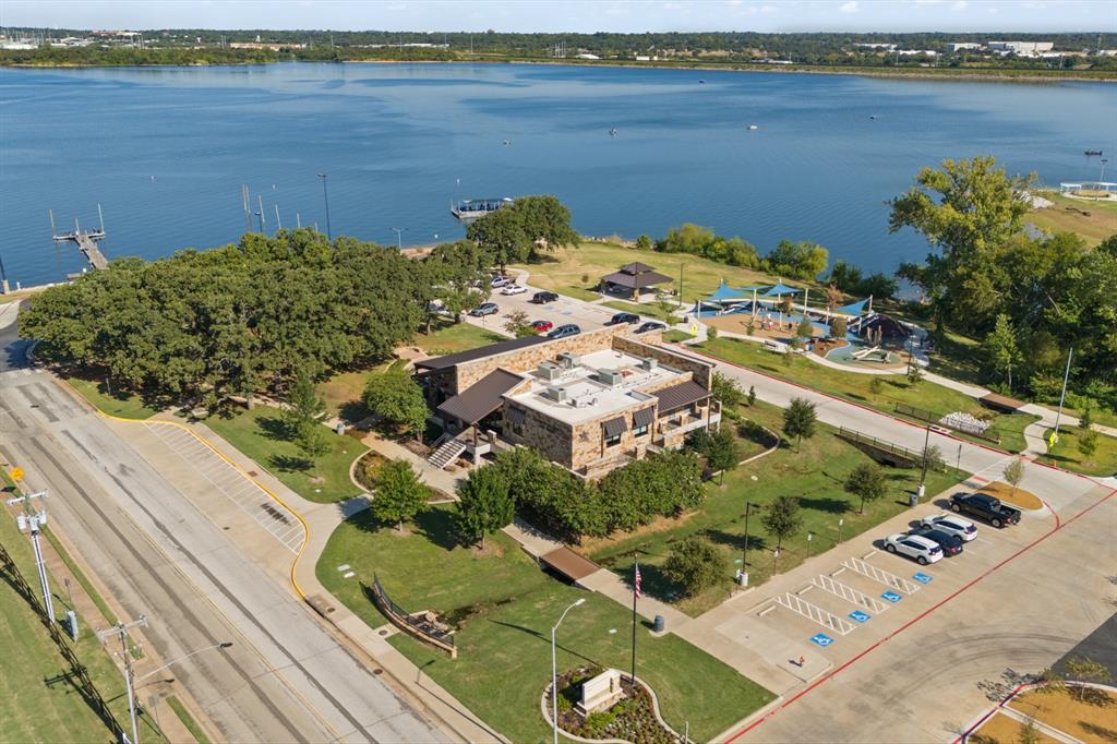 2100 Reflection Bay Drive Arlington, TX 76013 - Photo 6 of 20