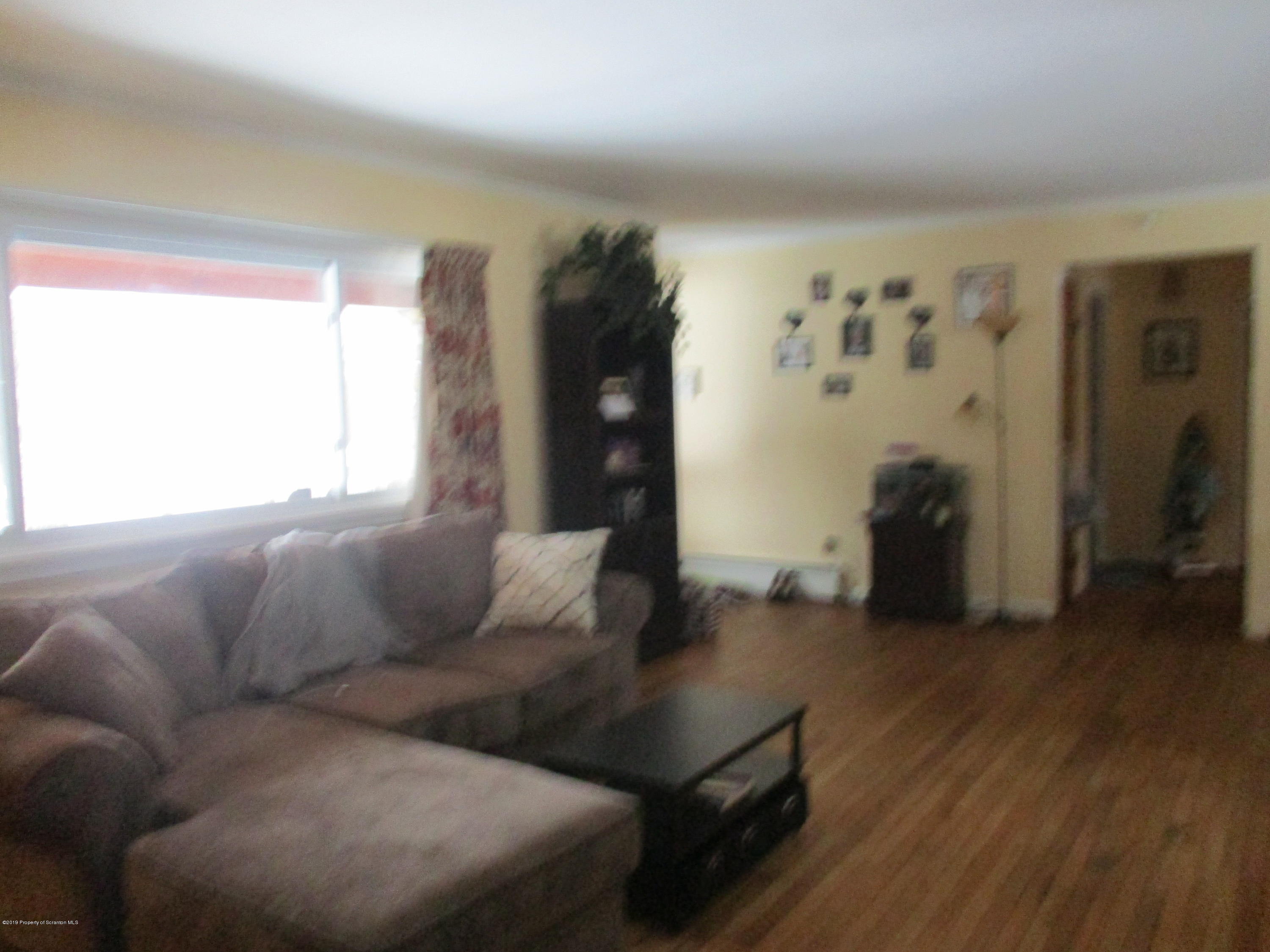 225 Blue Shutters Road Moscow, PA 18444 - Photo 10 of 23 Gallery Image 10