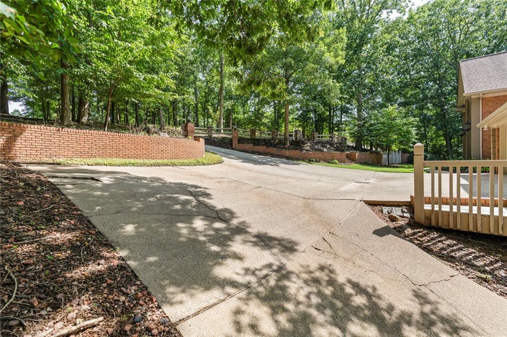 6576 Yacht Club Road Flowery Branch, GA 30542 - Photo 21 of 186