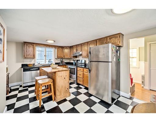 69 Squanto Road Weymouth, MA 02191 - Photo 8 of 23