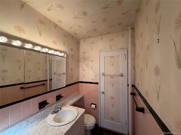 $200,000 | 32-22 91st Street, Unit 106 | Jackson Heights