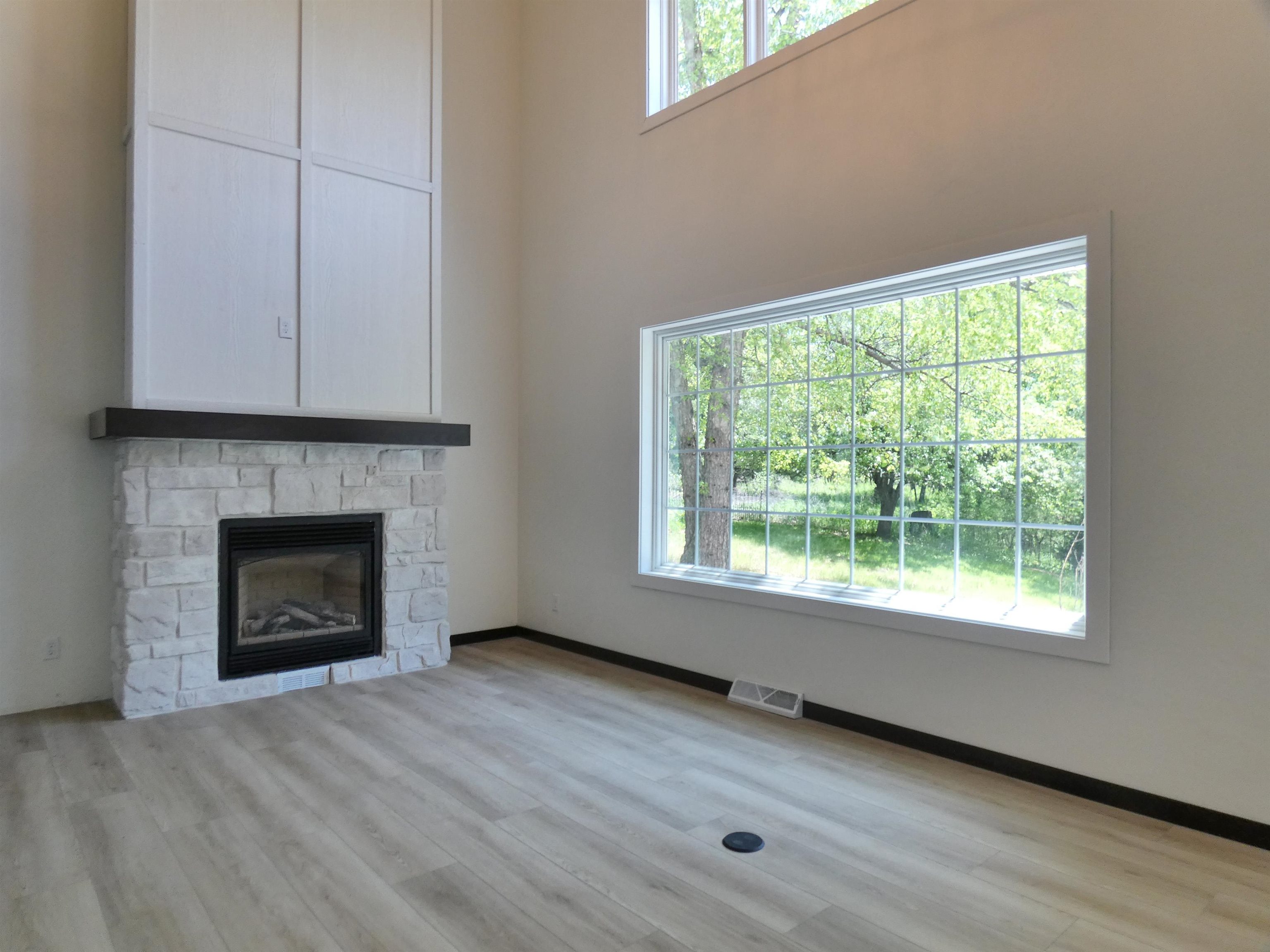 455 Bialozynski Road Pulaski, WI 54162 - Photo 11 of 54