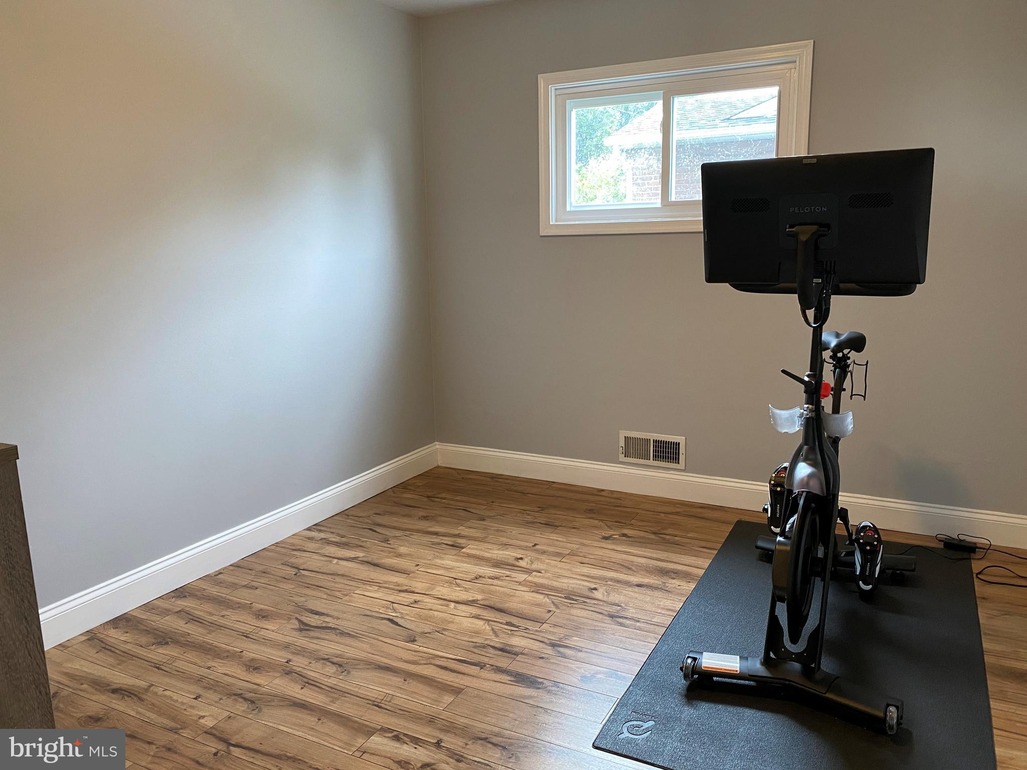 2505 Burridge Road Baltimore, MD 21234 - Photo 13 of 17 Gallery Image 13