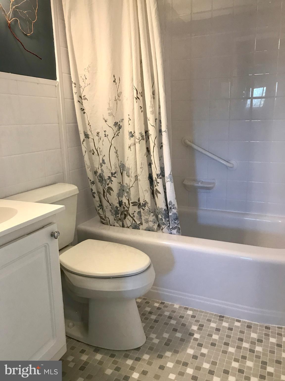 2505 Burridge Road Baltimore, MD 21234 - Photo 15 of 17 Gallery Image 15